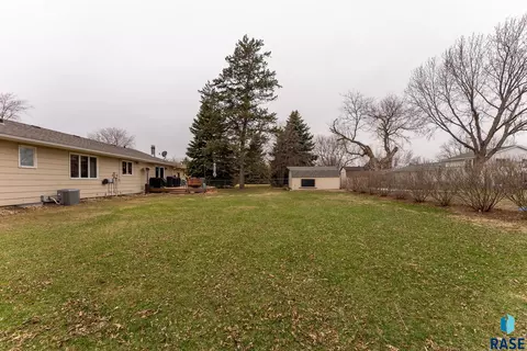 500 W Maple St, Tea, SD 57064 photo 19