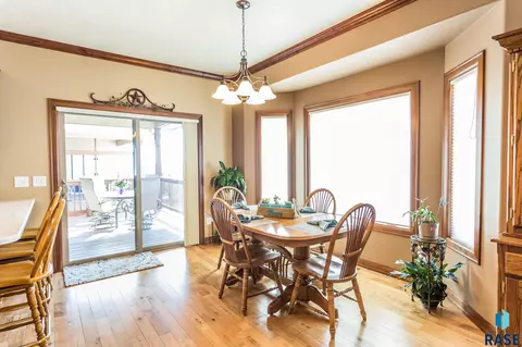 2413 E Baxter Cir, Sioux Falls, SD 57108 photo 12