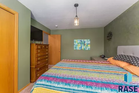810 N Rose Ave, Tea, SD 57064 photo 8