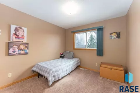 810 N Rose Ave, Tea, SD 57064 photo 9