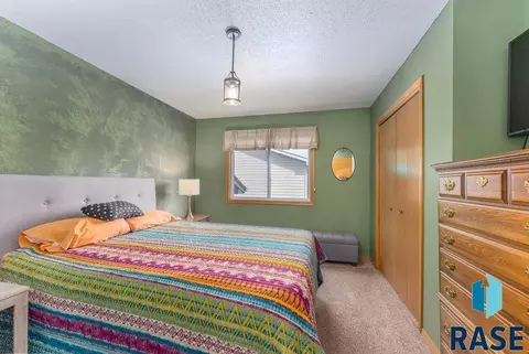 810 N Rose Ave, Tea, SD 57064 photo 7