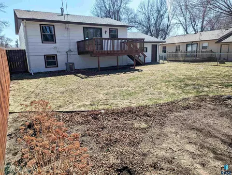 2204 E 1st St, Sioux Falls, SD 57103 photo 34