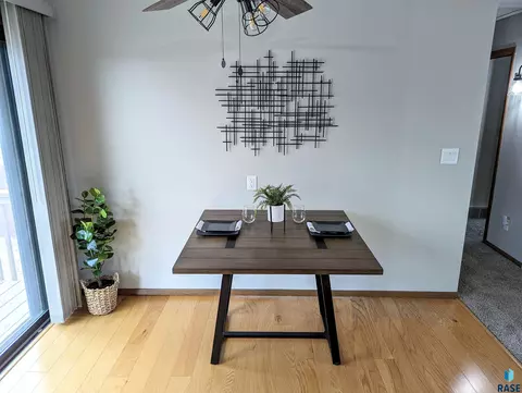 2204 E 1st St, Sioux Falls, SD 57103 photo 11
