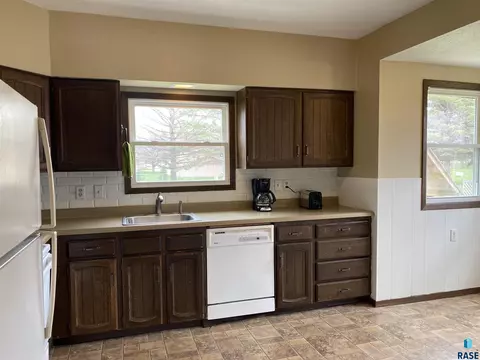 640 Coleman St, Centerville, SD 57014 photo 11