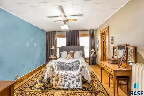 917 S Duluth Ave, Sioux Falls, SD 57104 photo 17