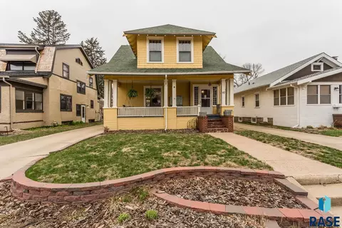 917 S Duluth Ave, Sioux Falls, SD 57104 photo 1