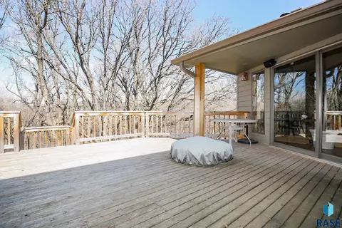 416 E Aspen Dr, Sioux Falls, SD 57105 photo 24