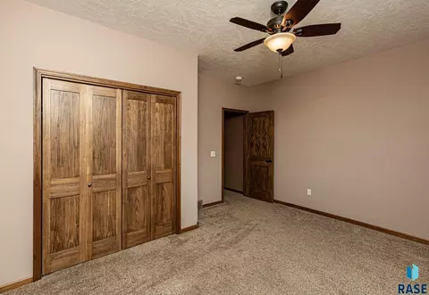 2608 E Palmer St, Brandon, SD 57005 photo 18
