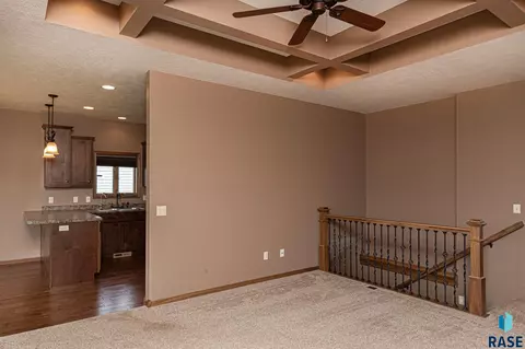 2608 E Palmer St, Brandon, SD 57005 photo 9