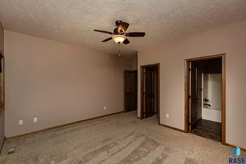 2608 E Palmer St, Brandon, SD 57005 photo 15