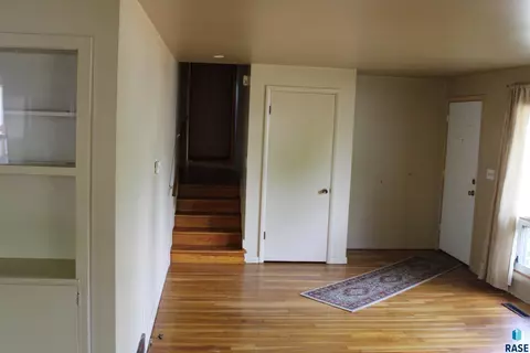1405 W 29th St, Sioux Falls, SD 57105 photo 8