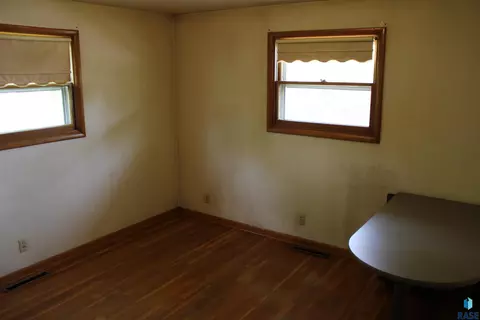 1405 W 29th St, Sioux Falls, SD 57105 photo 14