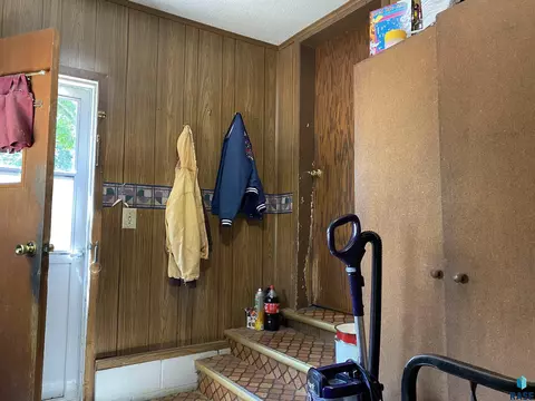 110 S Dewald St, Freeman, SD 57029 photo 28