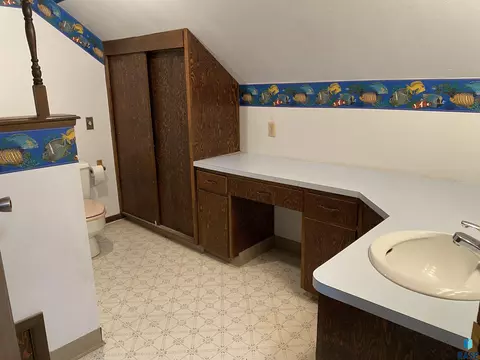 110 S Dewald St, Freeman, SD 57029 photo 24