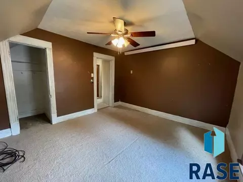 122 E 10th St, Gregory, SD 57533 photo 17