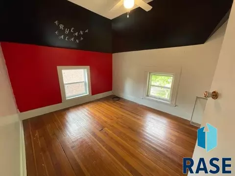 122 E 10th St, Gregory, SD 57533 photo 18