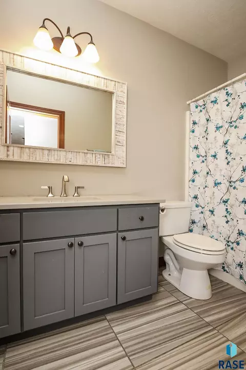 2325 Ivy Cir, Tea, SD 57064 photo 16