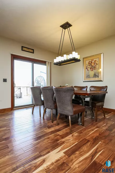 2325 Ivy Cir, Tea, SD 57064 photo 7