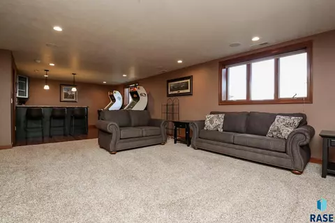 2325 Ivy Cir, Tea, SD 57064 photo 24