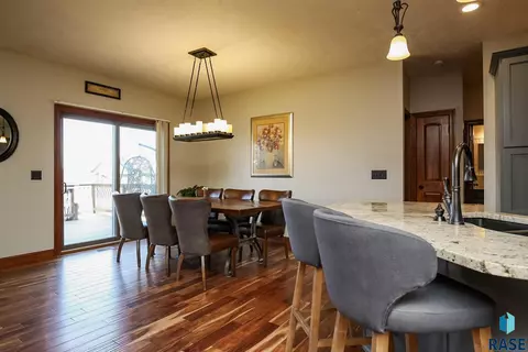 2325 Ivy Cir, Tea, SD 57064 photo 8