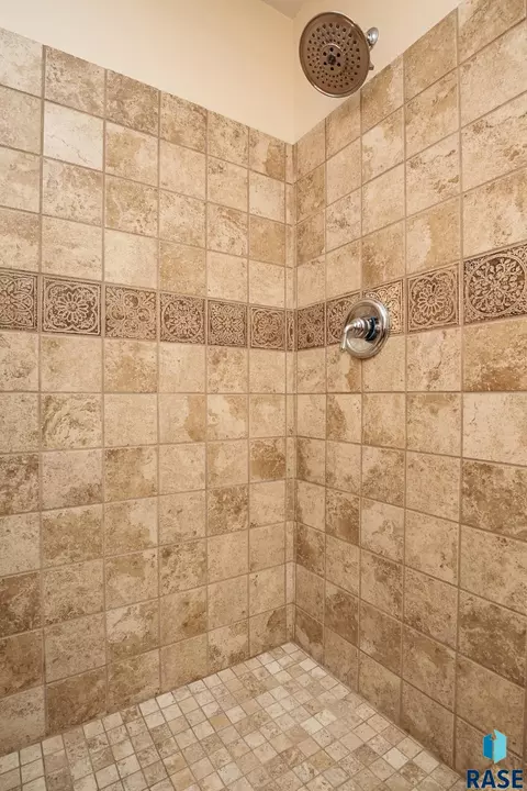 2325 Ivy Cir, Tea, SD 57064 photo 31