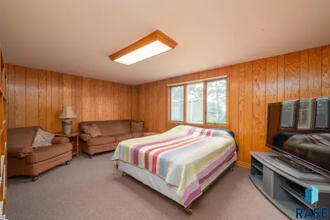 Undisclosed, Sioux Falls, SD 57103 photo 22