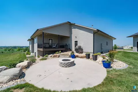 47499 Silver Creek Cir, Renner, SD 57020 photo 40