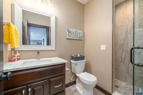 47499 Silver Creek Cir, Renner, SD 57020 photo 22