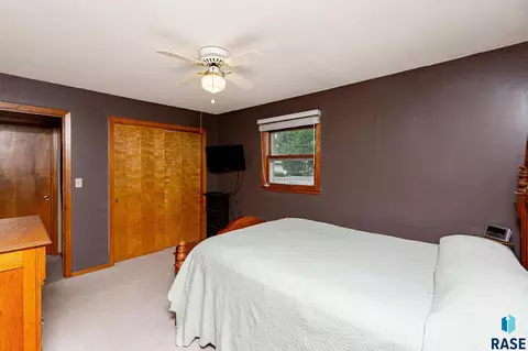 3101 S 9th Ave, Sioux Falls, SD 57105 photo 24
