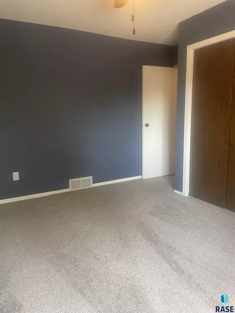 3110 E Klondike Trl, Sioux Falls, SD 57103 photo 14