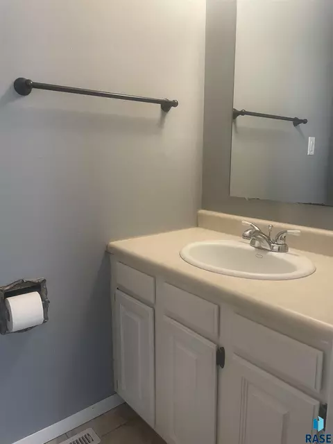 3110 E Klondike Trl, Sioux Falls, SD 57103 photo 5