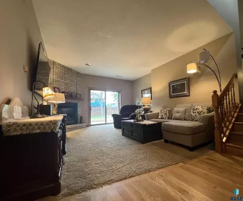 4005 S Benjamin Dr, Sioux Falls, SD 57103 photo 15