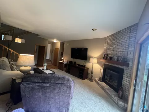 4005 S Benjamin Dr, Sioux Falls, SD 57103 photo 17