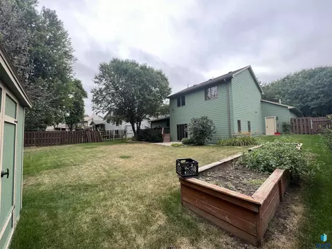 4005 S Benjamin Dr, Sioux Falls, SD 57103 photo 26