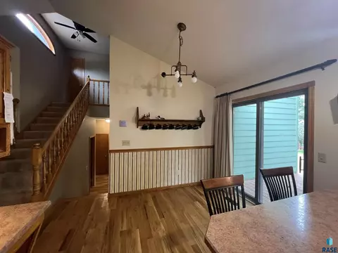 4005 S Benjamin Dr, Sioux Falls, SD 57103 photo 7