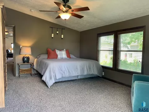314 Best Point Dr, Madison, SD 57042 photo 19