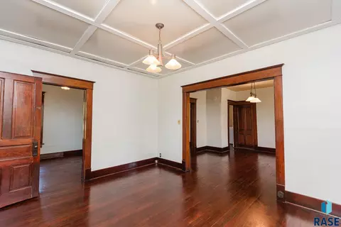 140 S Walnut Ave, Bridgewater, SD 57319 photo 7