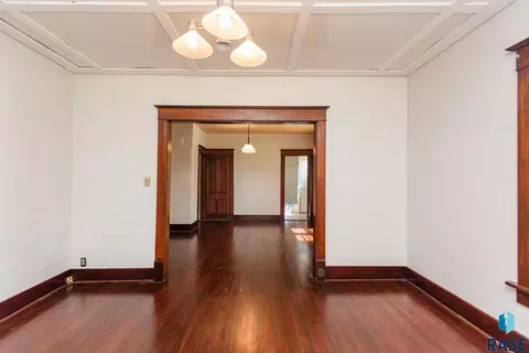 140 S Walnut Ave, Bridgewater, SD 57319 photo 5