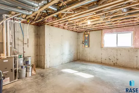 305 Taylor Dr, Tea, SD 57064 photo 21