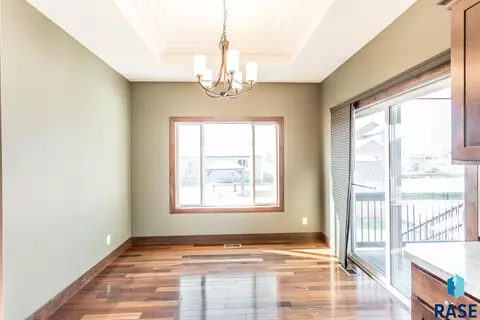 305 Taylor Dr, Tea, SD 57064 photo 6