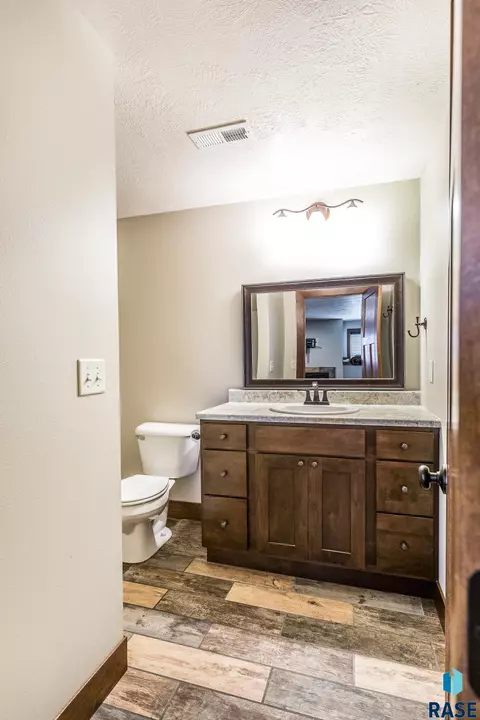305 Taylor Dr, Tea, SD 57064 photo 20