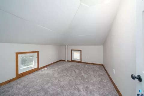 1535 E 8th St, Sioux Falls, SD 57103 photo 17