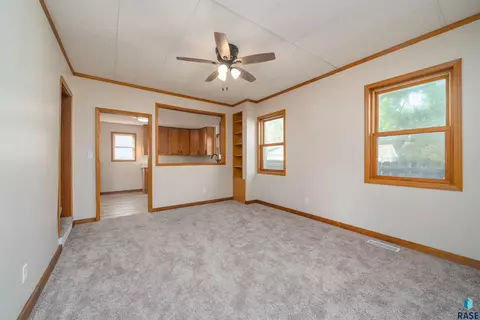 1535 E 8th St, Sioux Falls, SD 57103 photo 7