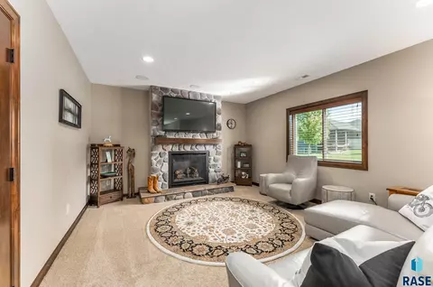 8914 W Dragonfly Dr, Sioux Falls, SD 57107 photo 15