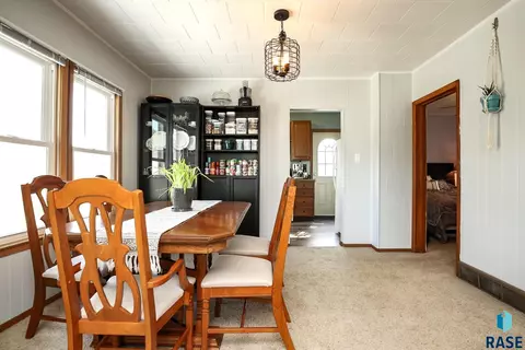 203 E 3rd St, Dell Rapids, SD 57022 photo 11