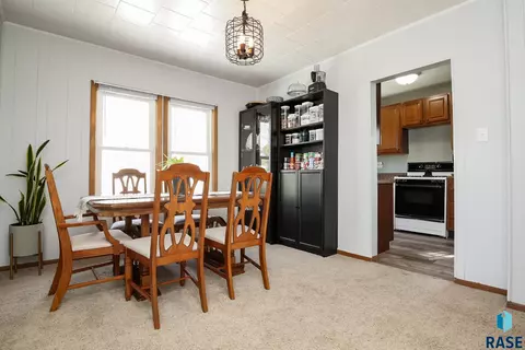 203 E 3rd St, Dell Rapids, SD 57022 photo 13