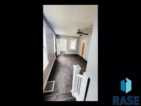732 S Summit Ave, Sioux Falls, SD 57104 photo 9