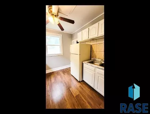 732 S Summit Ave, Sioux Falls, SD 57104 photo 7