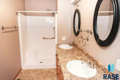 1543 Northridge Rd, Mitchell, SD 57301 photo 43