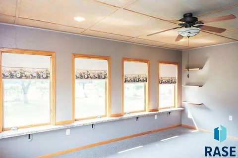 1543 Northridge Rd, Mitchell, SD 57301 photo 48